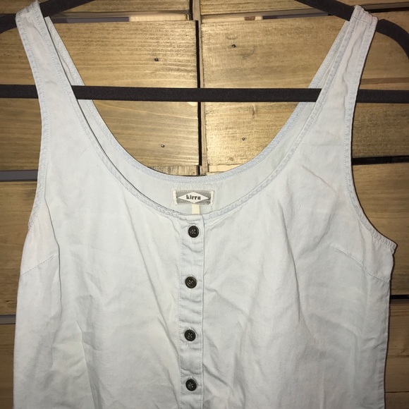 Light Blue Button Down Tank - Picture 2 of 3